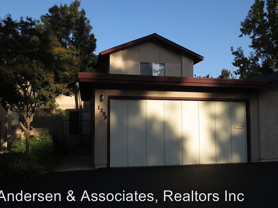 1st image of 1298 N Tam O Shanter Dr