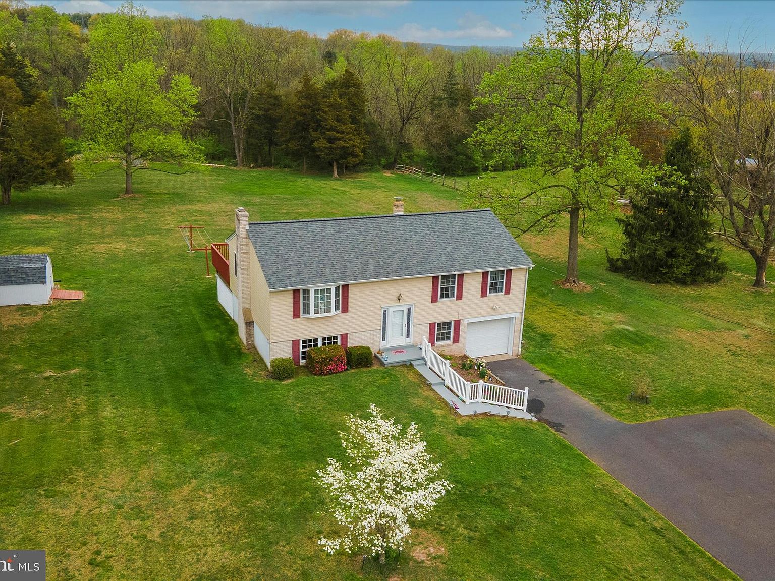1822 Old Sumneytown Pike, Harleysville, PA 19438 Zillow