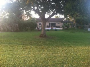 7310 NW 81st St, Tamarac, FL 33321