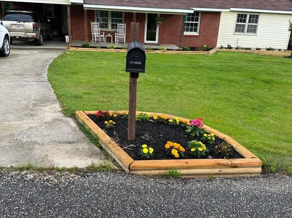 402 Studdard Dr, Clanton, AL 35045