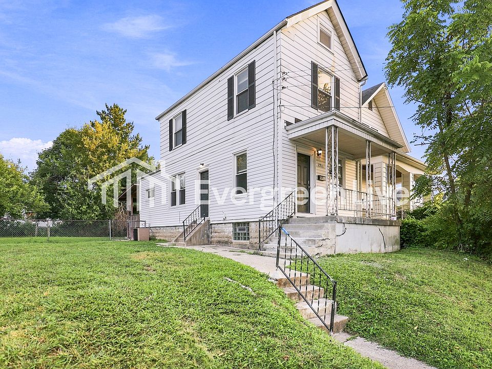 1st image of 1711 De Armand Ave