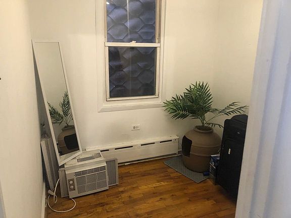 2nd image of 664 Flushing Ave APT 3