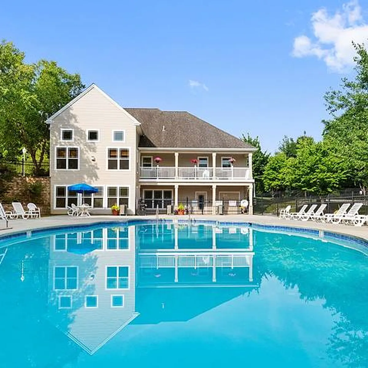 Building Photo - Millview Apartments