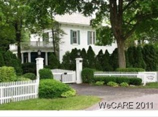 1307 Garbry Rd, Piqua, OH 45356