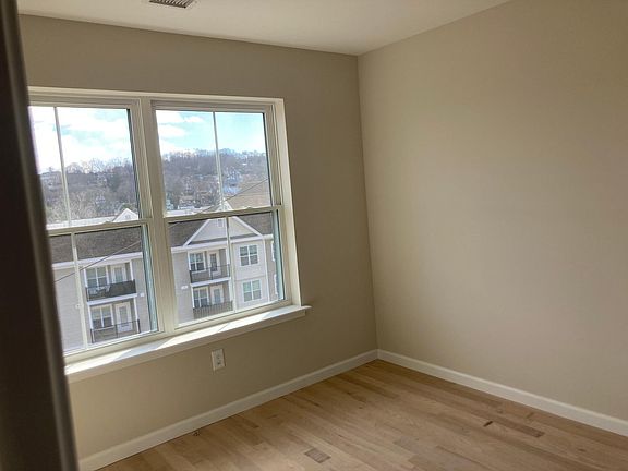 Back bedroom
