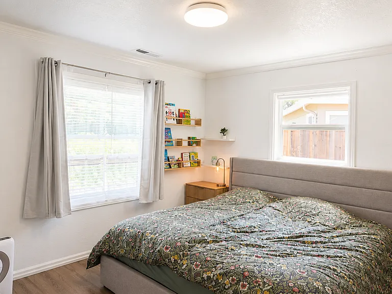 1784 Hempstead Pl — Photo 6