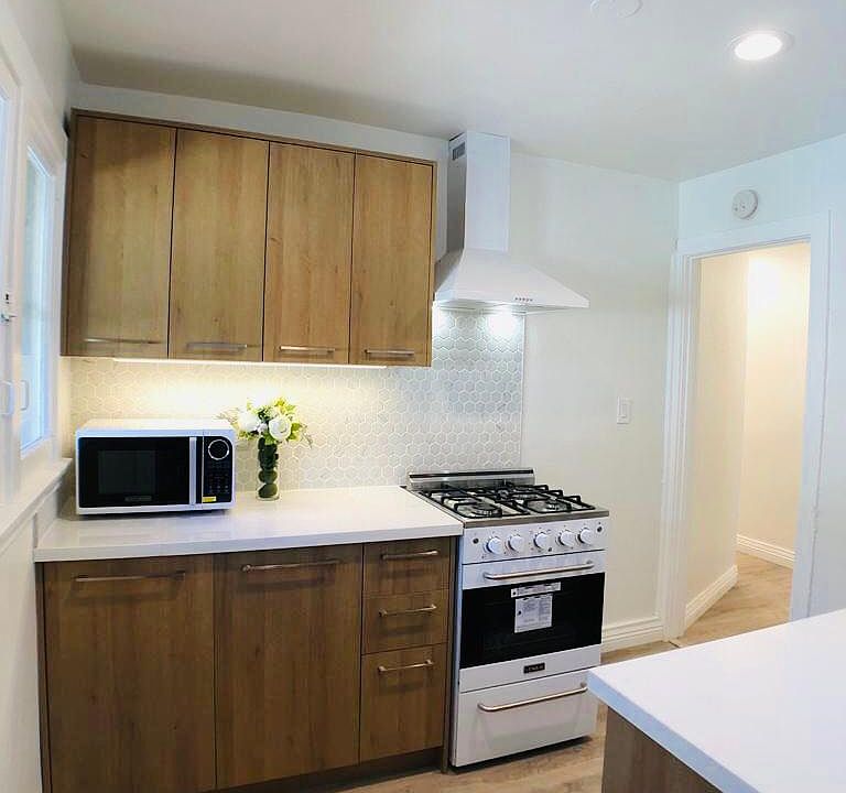 1st image of 4261 Fountain Ave