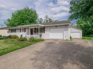 1145 Michigan St, Bellefontaine, OH 43311