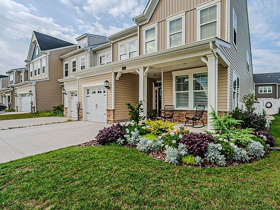 2nd image of 31327 Olney Way