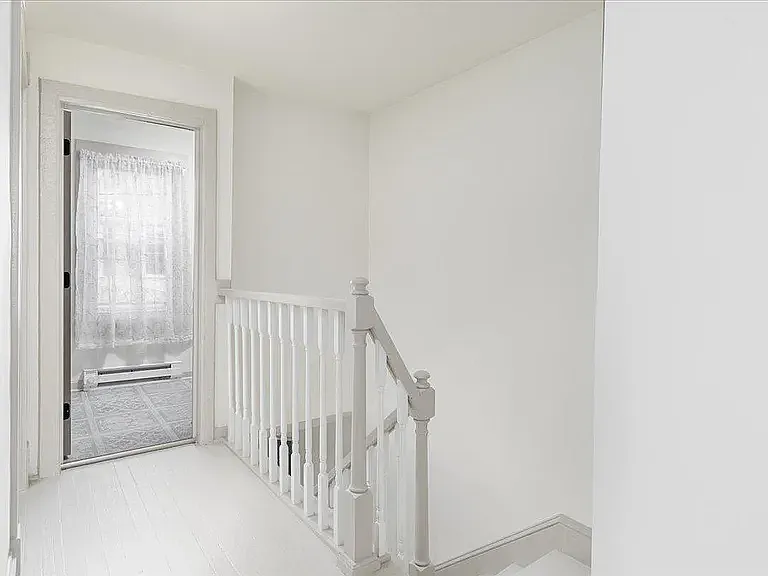 321 Fairview Ave — Photo 17