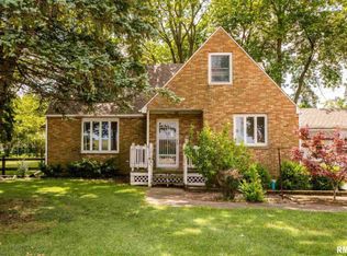 512 E Pearl St, Tremont, IL 61568