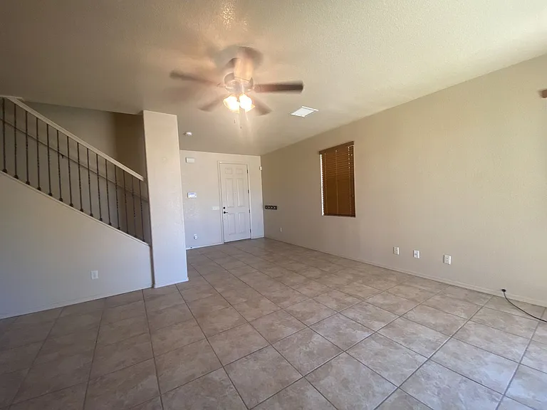 1620 Biscayne Dr — Photo 3