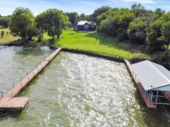241 Rs County Road 1534, Point, TX 75472