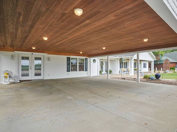 4th image of 7018 Swallow Rd