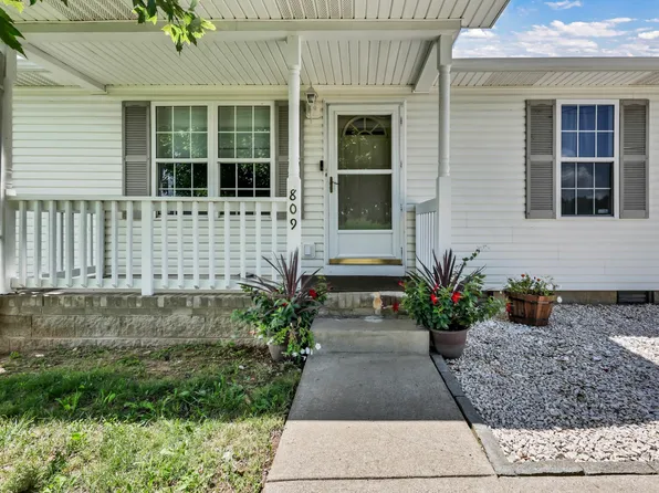 809 Stableford Rd, Oak Grove, KY 42262