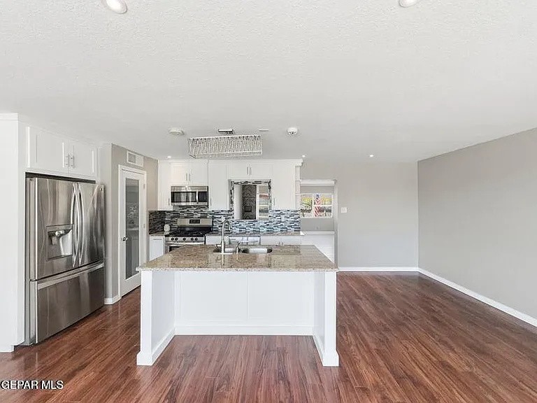 7107 Parkland Dr #1 — Photo 14