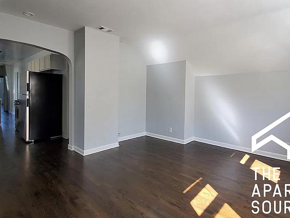 3rd image of 3414 N Seeley Ave #Xx7puajfm