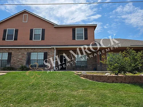 834 Chambers Creek Cir Photo 1