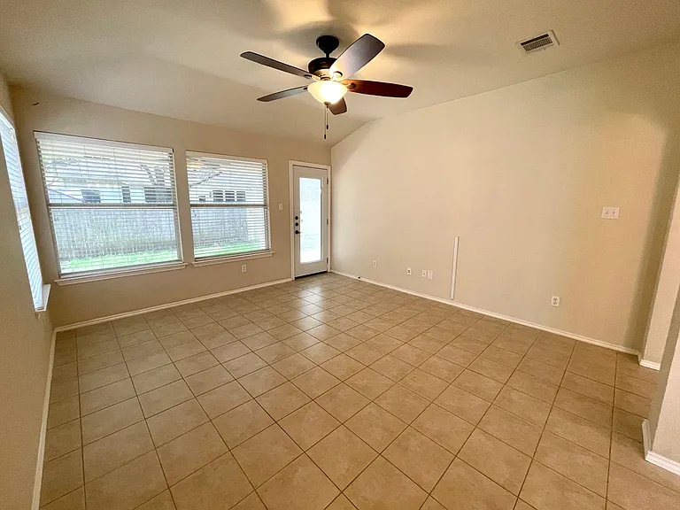 4213 Walling Forge Dr — Photo 12
