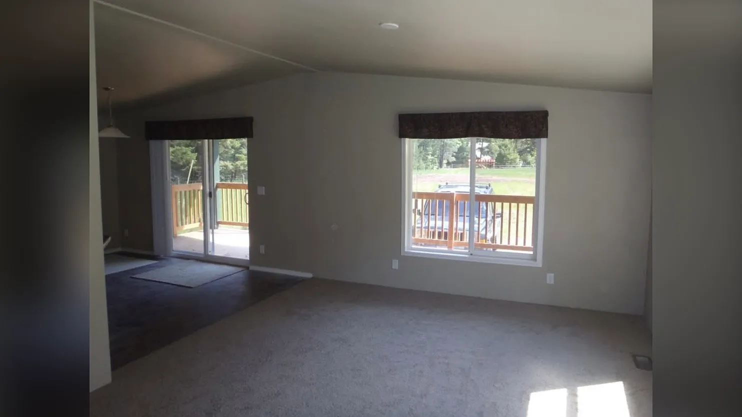 3 bed, 1600 sqft, $2,300 — Photo 4