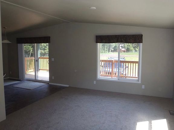 4th image of 1057 Rock Creek Rd
