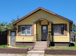 722 E 8th St, Cheyenne, WY 82007
