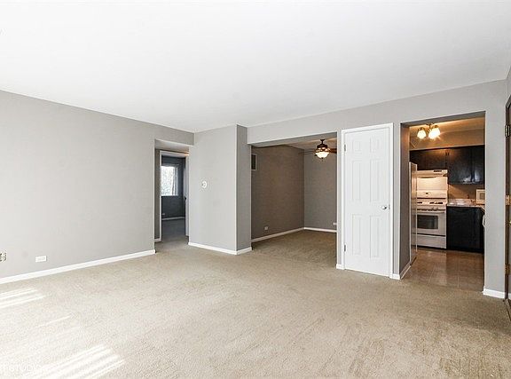 2nd image of 4925 W 109th St #17304