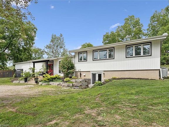 3rd image of 647 Brant Waterloo Rd