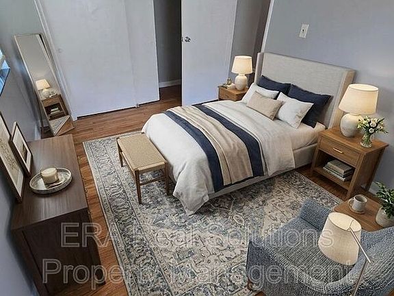 2nd image of 81 N Hampton Rd APT A