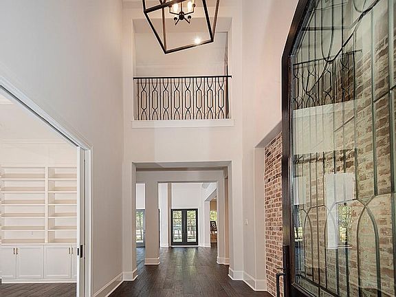 4th image of 505 Grand Palisade Pl