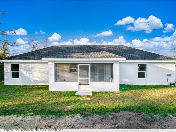 2nd image of 307 Howey Rd