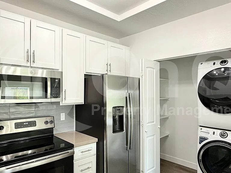 9160 N 67th Ave #226 — Photo 42