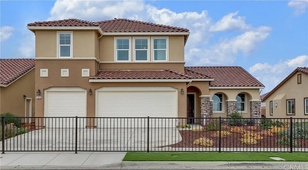 1616 Thistle Ln photo 1