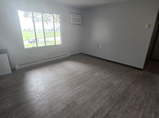 1006 SW 11th St #15, Leon, IA 50144