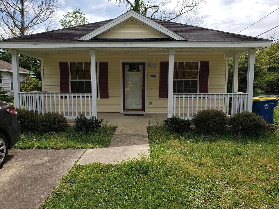 1st image of 2194 W 41st St