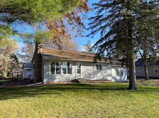 1007 2nd St SE, Forest Lake, MN 55025