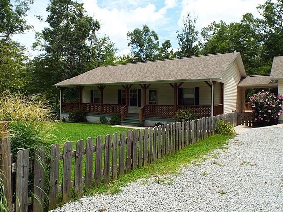 3rd image of 220 Frontier Dr