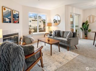 1733 NW 59th Street #201, Seattle, WA 98107