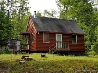 140 Valley Rd, Dixfield, ME 04224