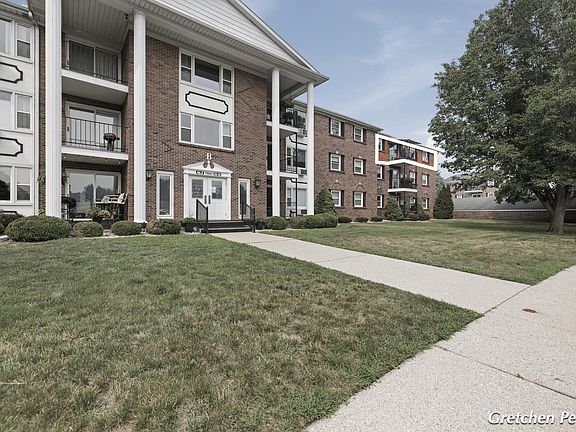 3rd image of 7530 Boulder Bluff Dr APT 47