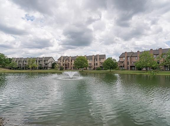 5th image of 3335 Bent Trail Dr