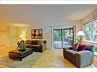 3rd image of 1271 Poplar Ave APT 101