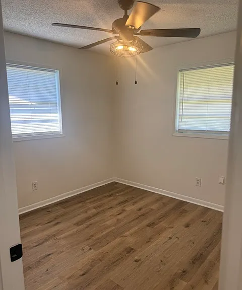 178 Dale Cir — Photo 4