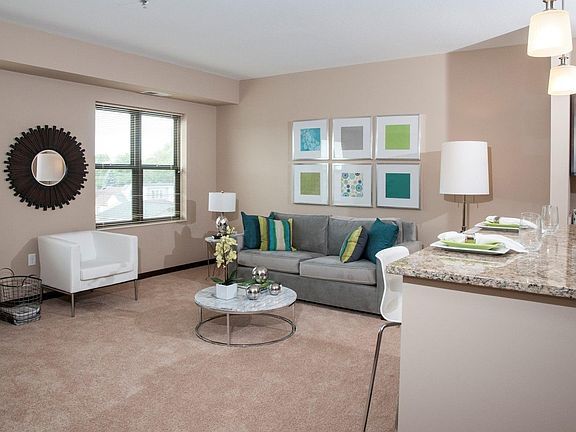 5th image of 3550 E 46th St APT 100