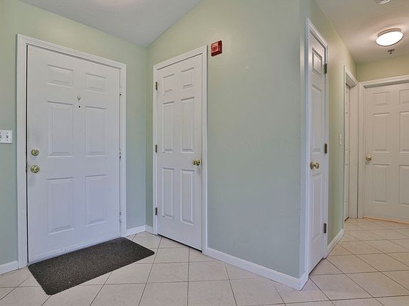 4th image of 122 Eagle Dr #122