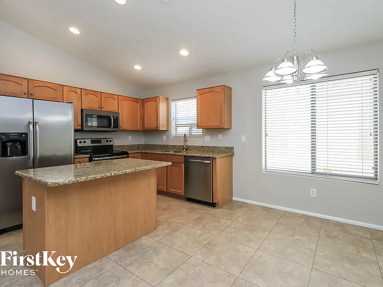 4186 E Aragonite Ln — Photo 5