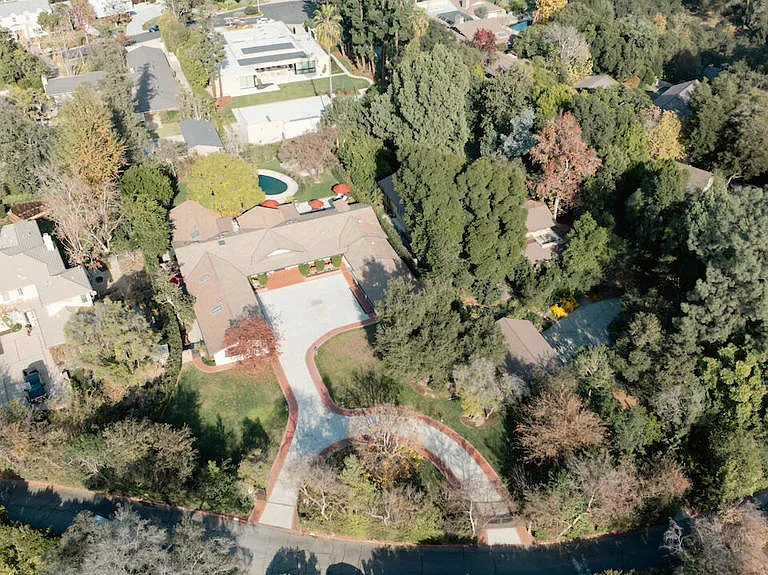 1410 Hillcrest Ave — Photo 47