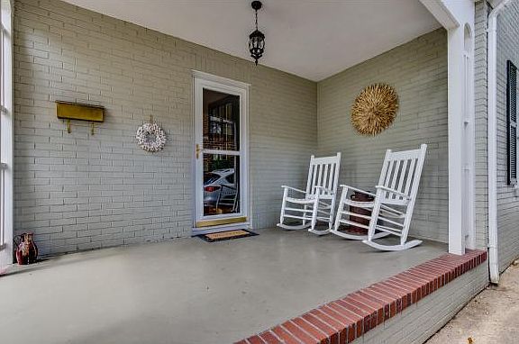 5th image of 1280 Catawba St