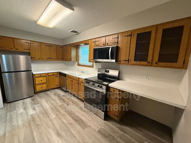 744 S Cedar St #11 — Photo 2