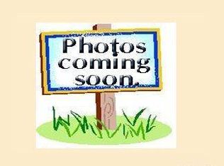 24 Poplar Pl #2, Bay Shore, NY 11706